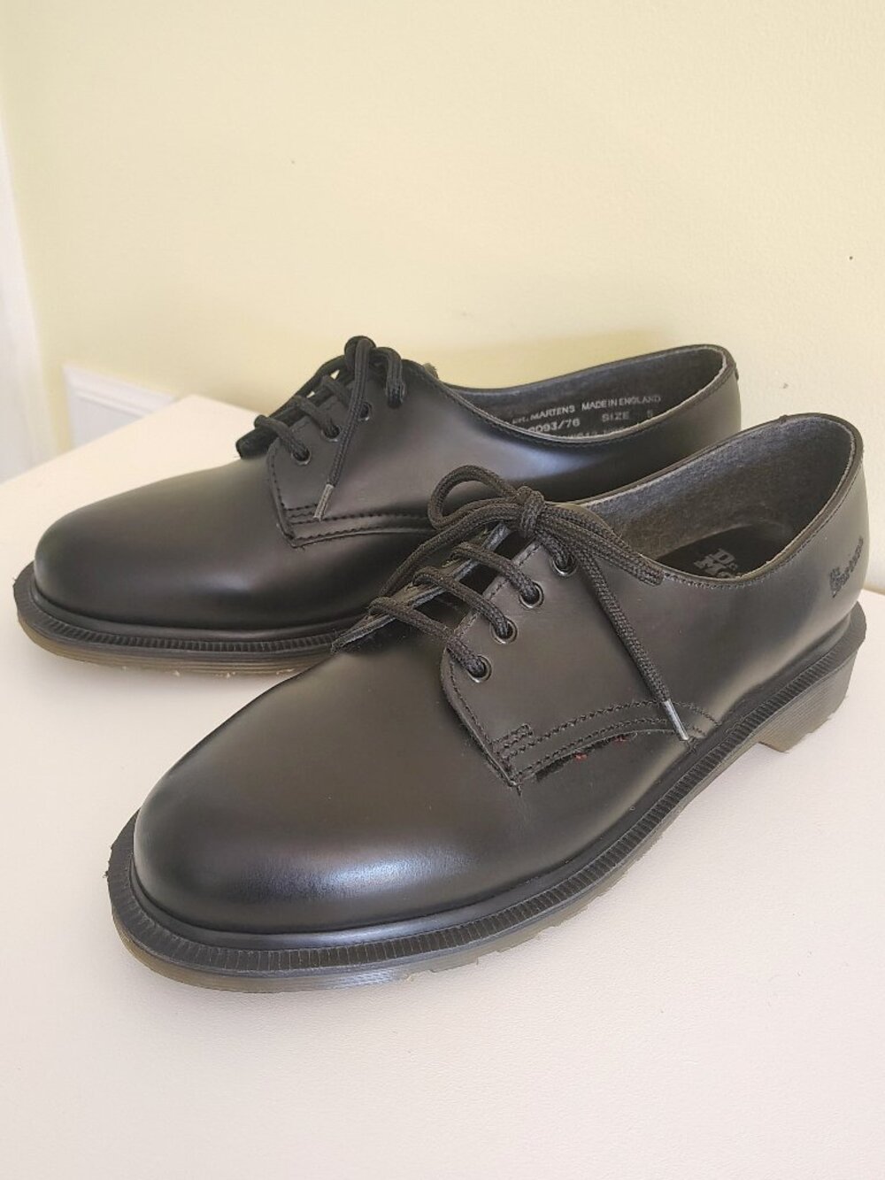 RARE Vintage Black Made in England DR. MARTENS 2093 Leather Oxford Shoes - UK 5